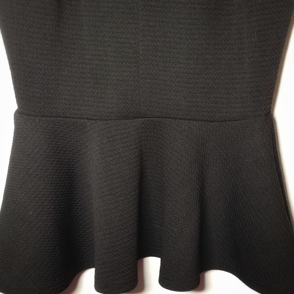 Soprano Black Peplum Sleeveless Knit Top Size XS - Picture 3 of 5